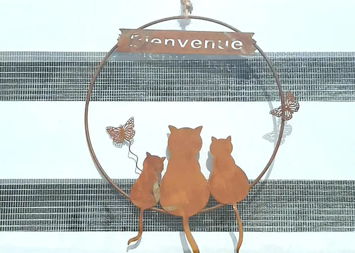 Au Chat'Rme Des Blanches Pierres